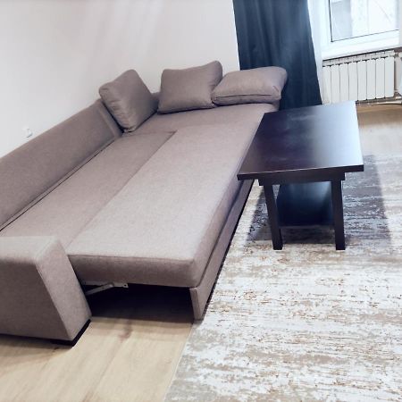 Renovated 1 Bedroom With King Size Bed In Kentron 예레반 외부 사진