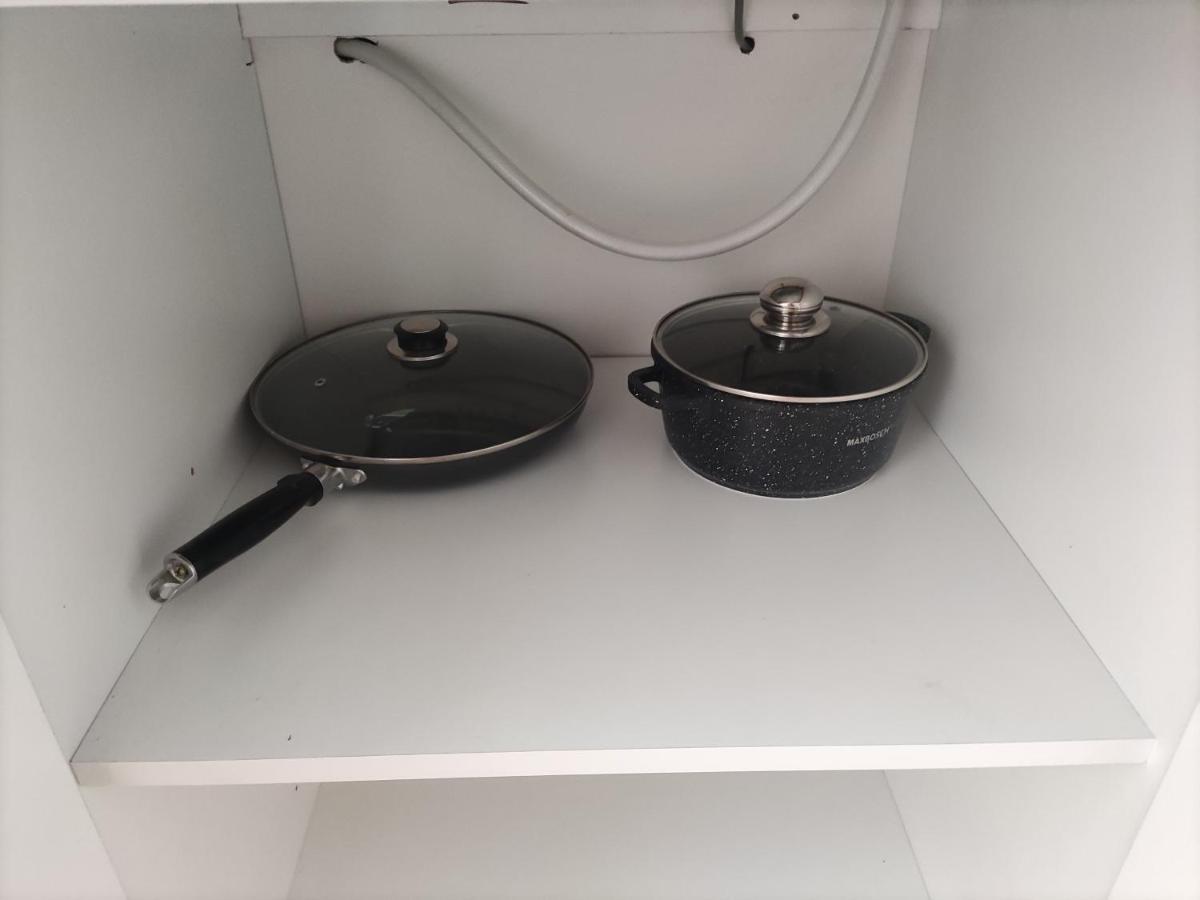 Renovated 1 Bedroom With King Size Bed In Kentron 예레반 외부 사진