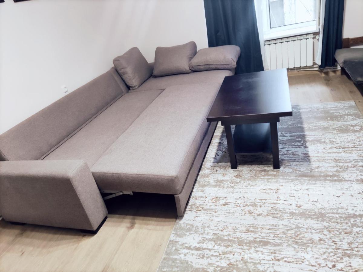 Renovated 1 Bedroom With King Size Bed In Kentron 예레반 외부 사진