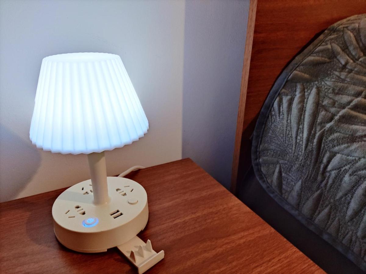 Renovated 1 Bedroom With King Size Bed In Kentron 예레반 외부 사진