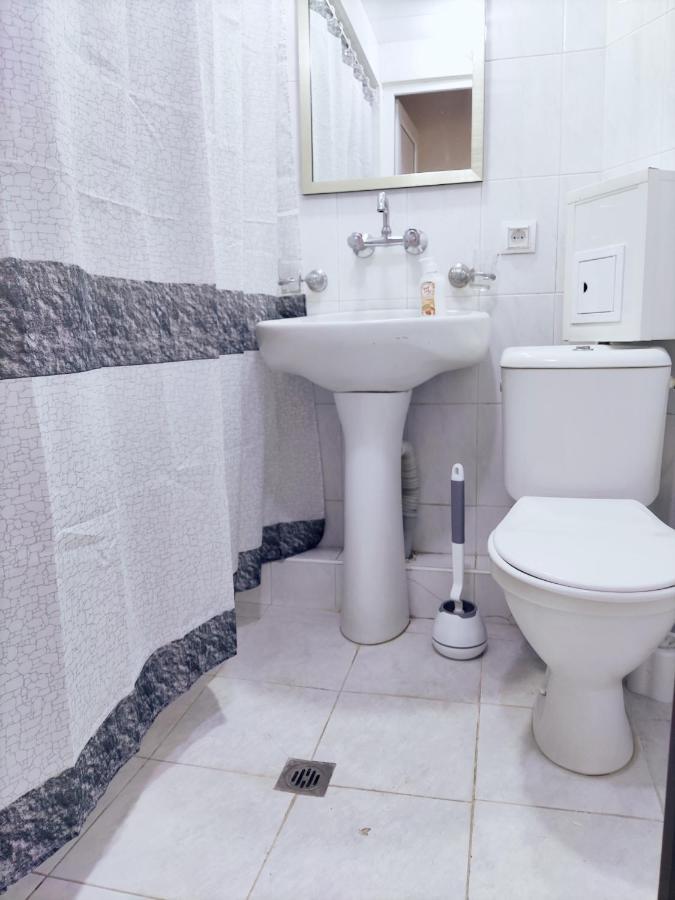 Renovated 1 Bedroom With King Size Bed In Kentron 예레반 외부 사진